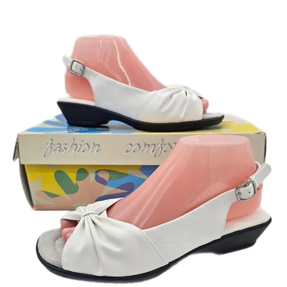 Easy Street Womens Fantasia Sandal Gathered Slip On Elastic Slingback White 7.5M - Picture 1 of 14